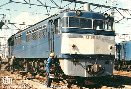 EF60 105